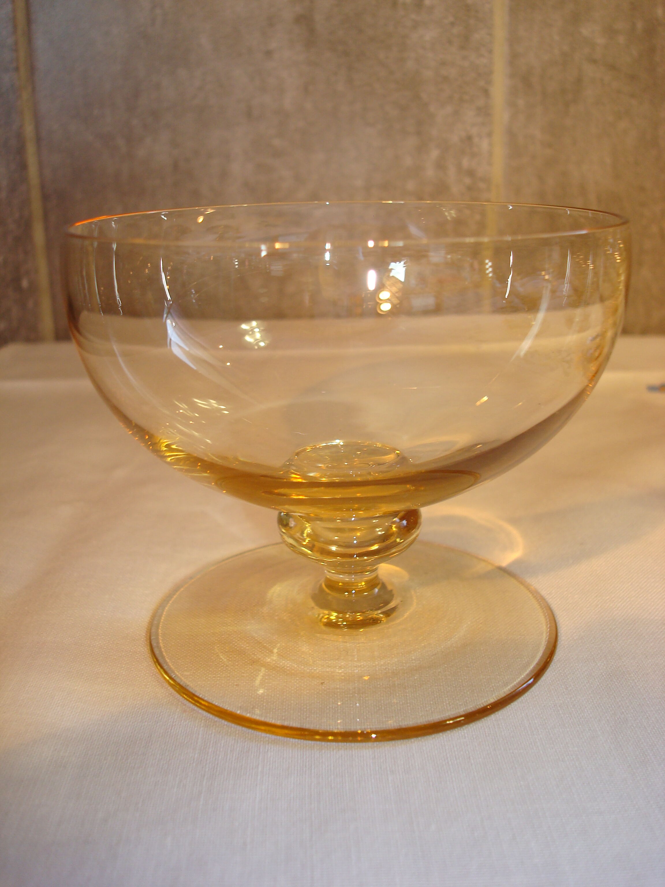 10 crystal Champagne cups, Daum Nancy, amber yellow color, vintage.