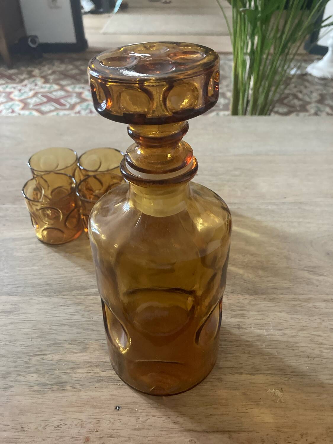 Amber carafe + glasses