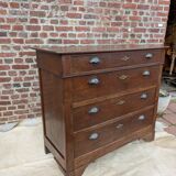 Oak chest of drawers