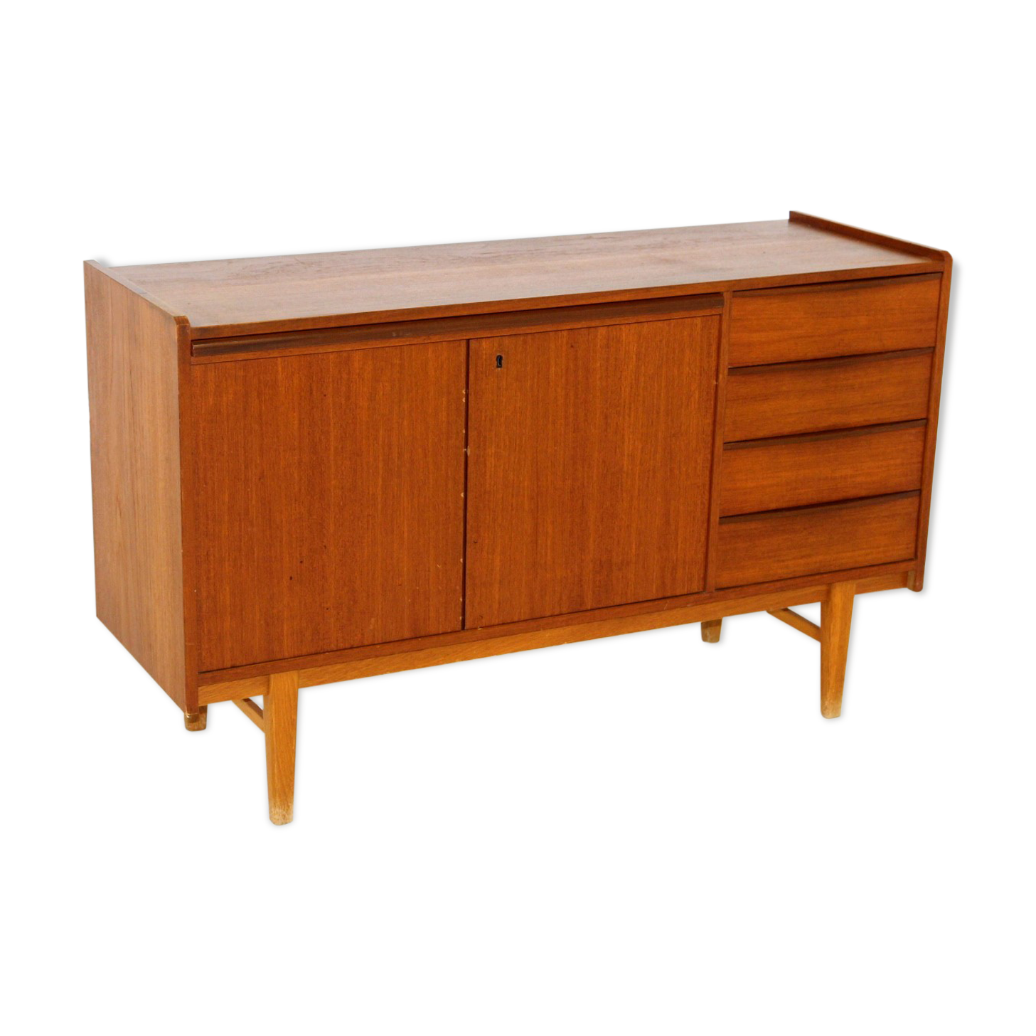 Scandinavian chest of drawers, Sweden, 1960