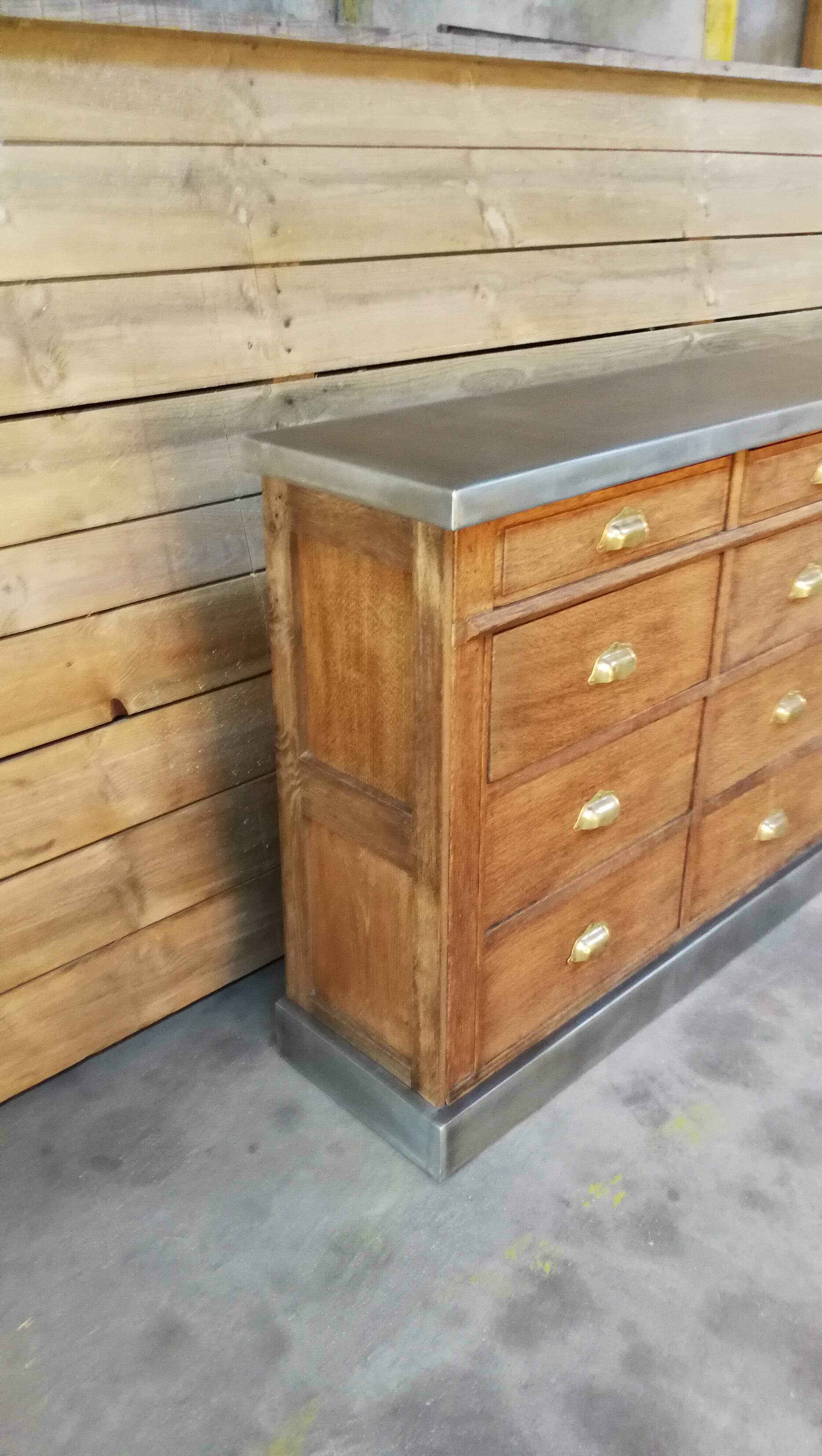 Pharmacy furniture