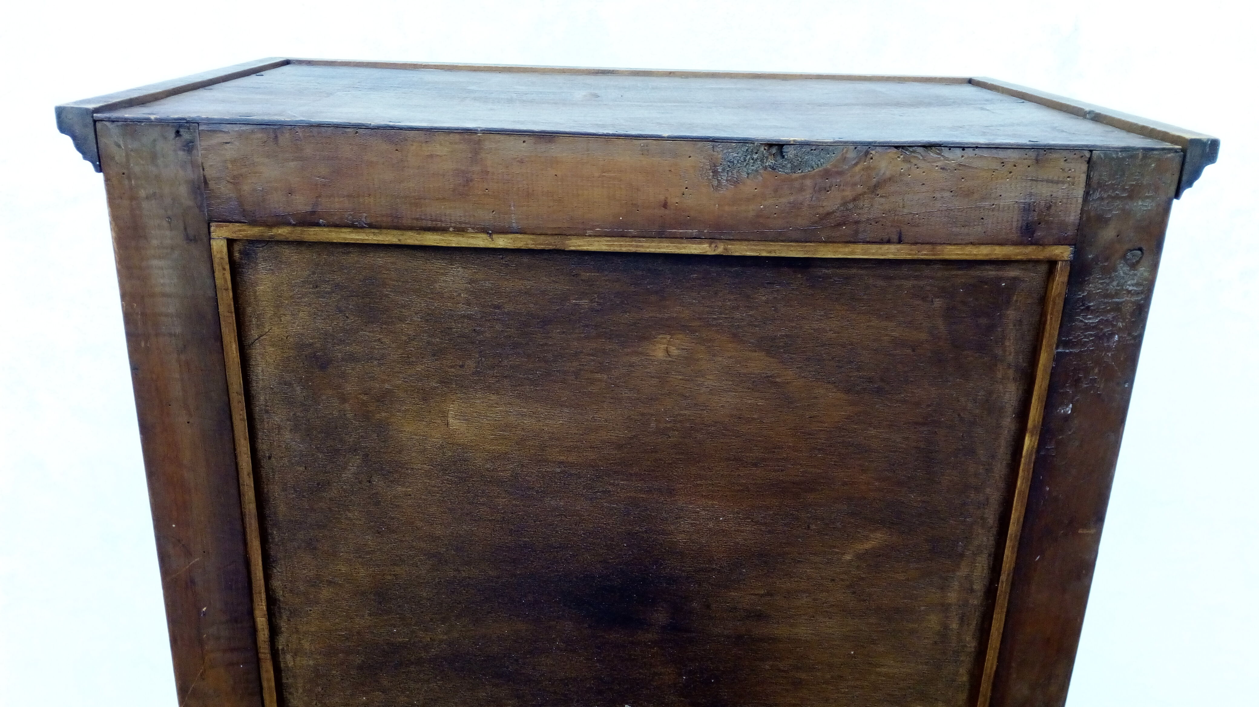 Armoire