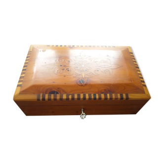 Box in marquetry