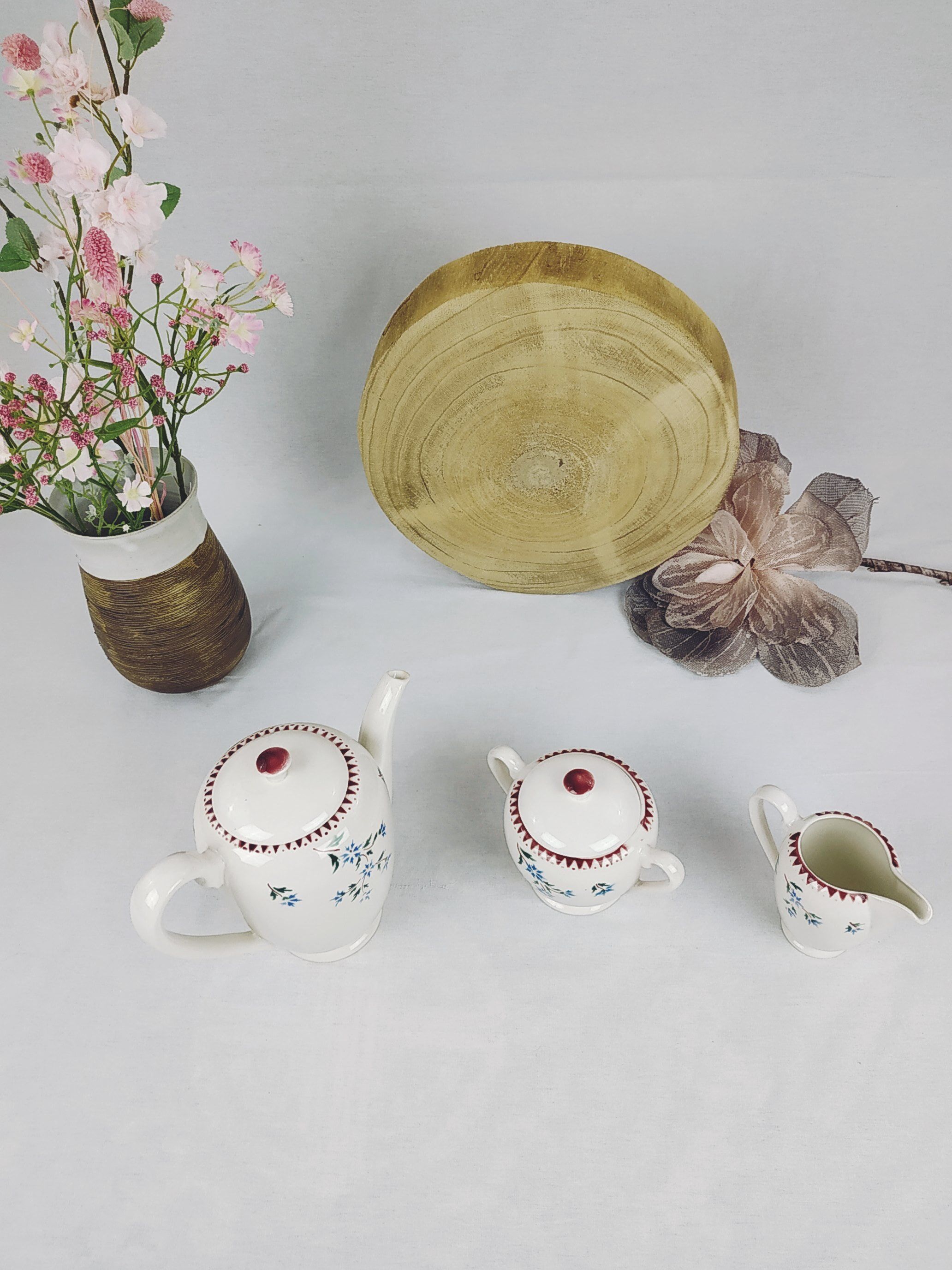 Porcelain coffee service