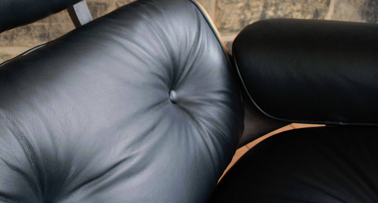 Herman Miller 670 restored version / new leather interior