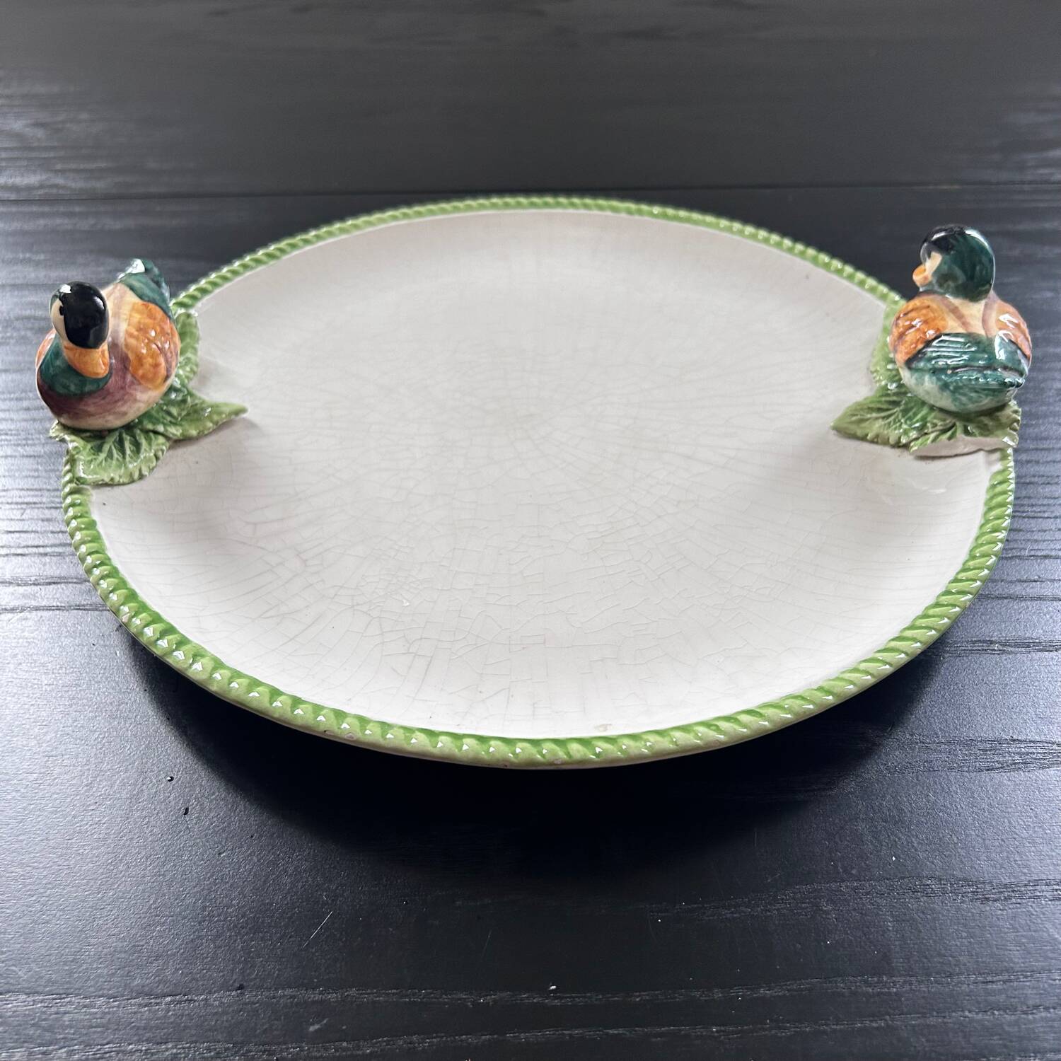 Grand plat canards en barbotine