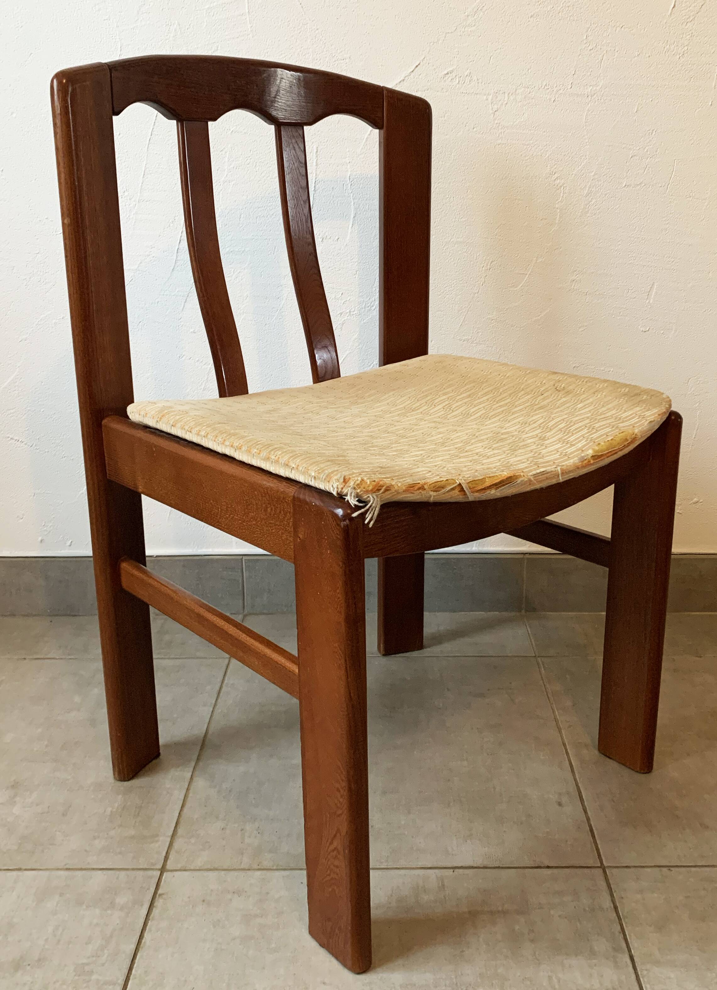 Set of 2 Scandinavian chairs, 1960s. Seats to be redone.