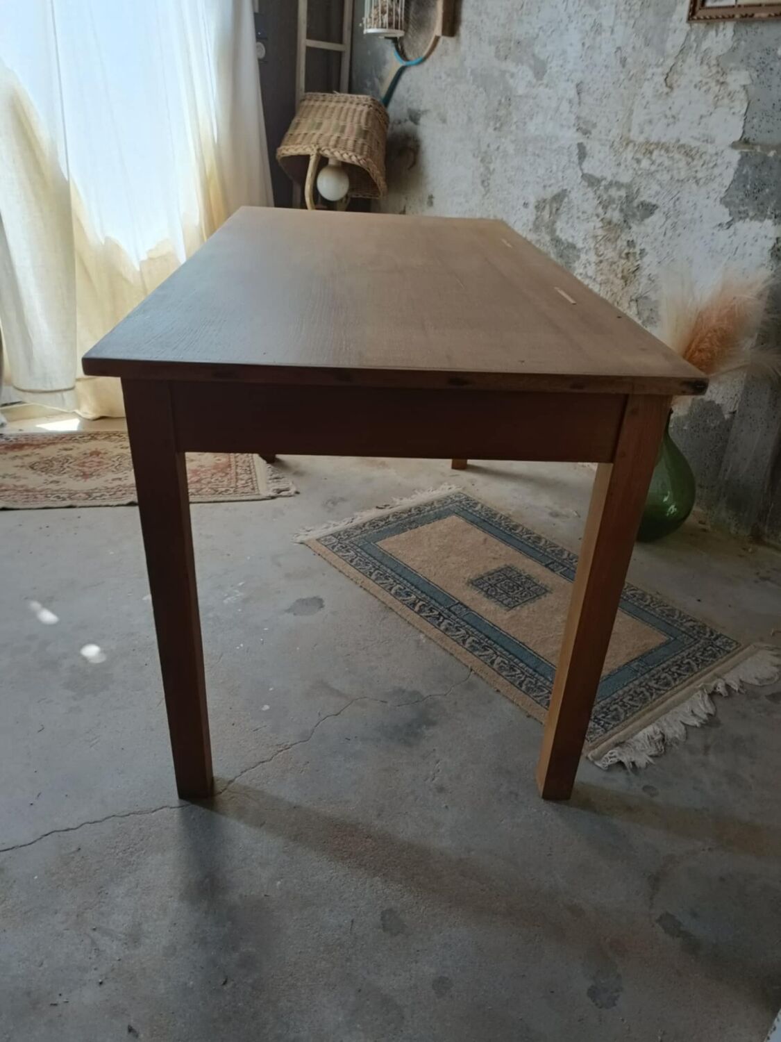 Farmhouse table