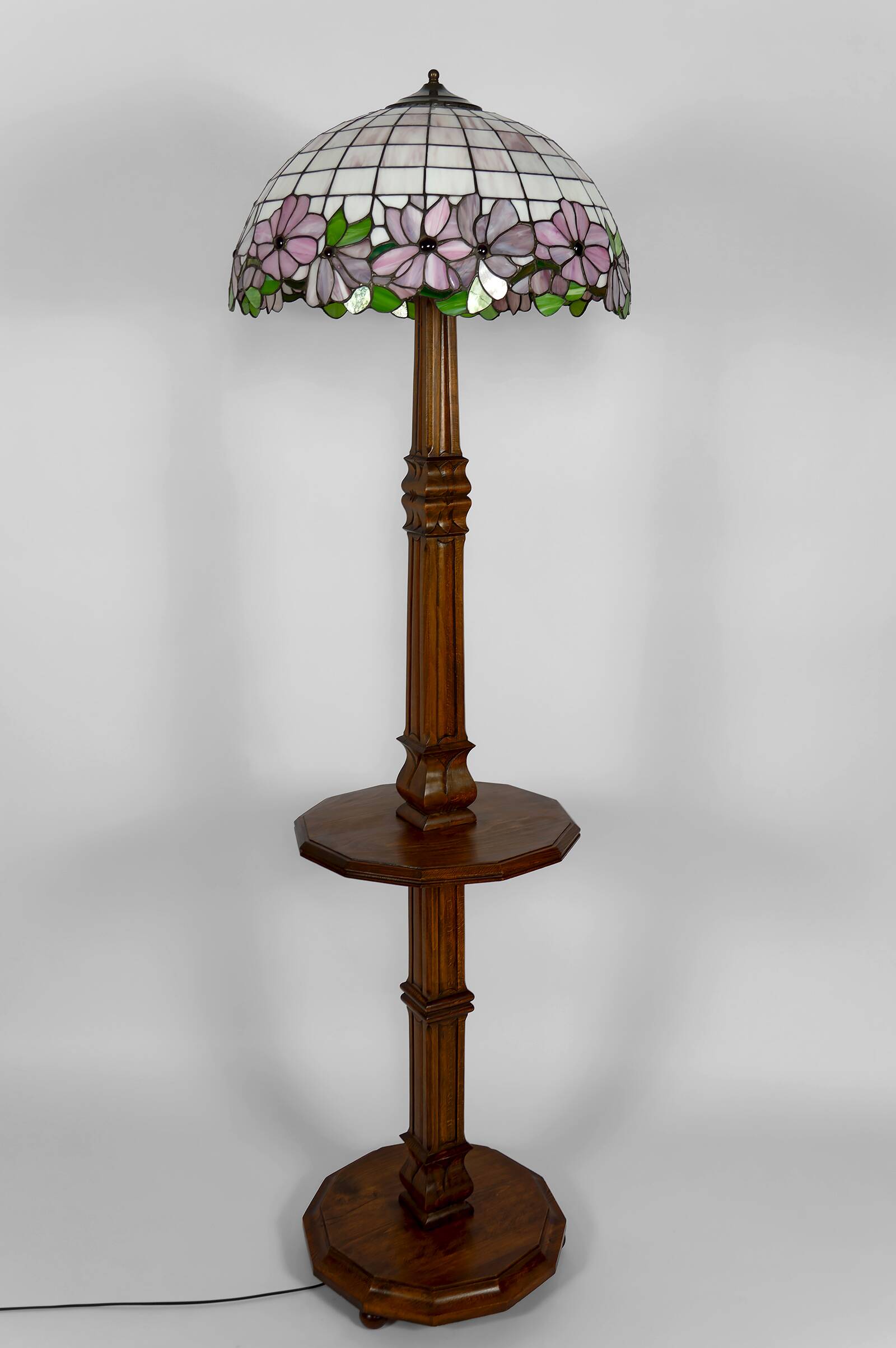 Important lampadaire arts & crafts, circa 1920