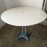 Guerin metal garden table, bistro table, cast foot