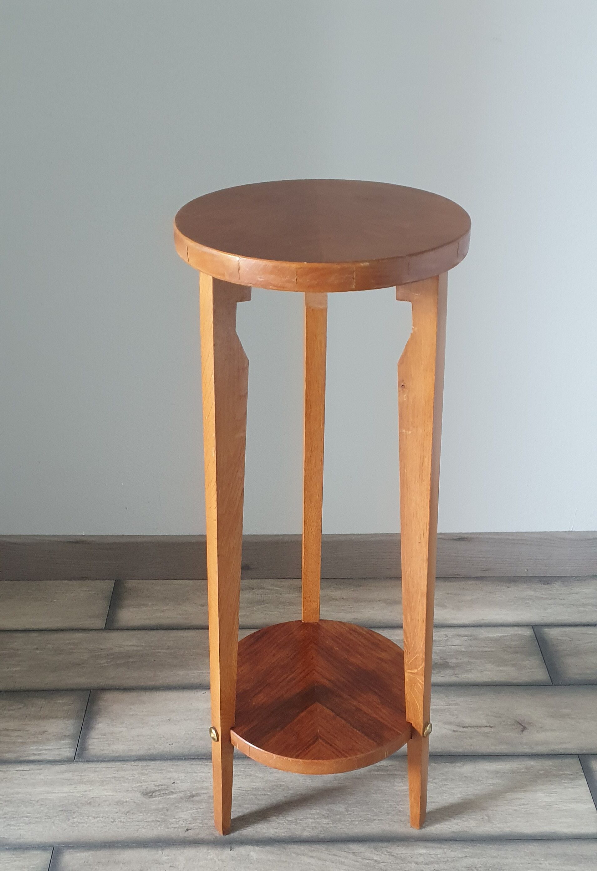 Plant holder