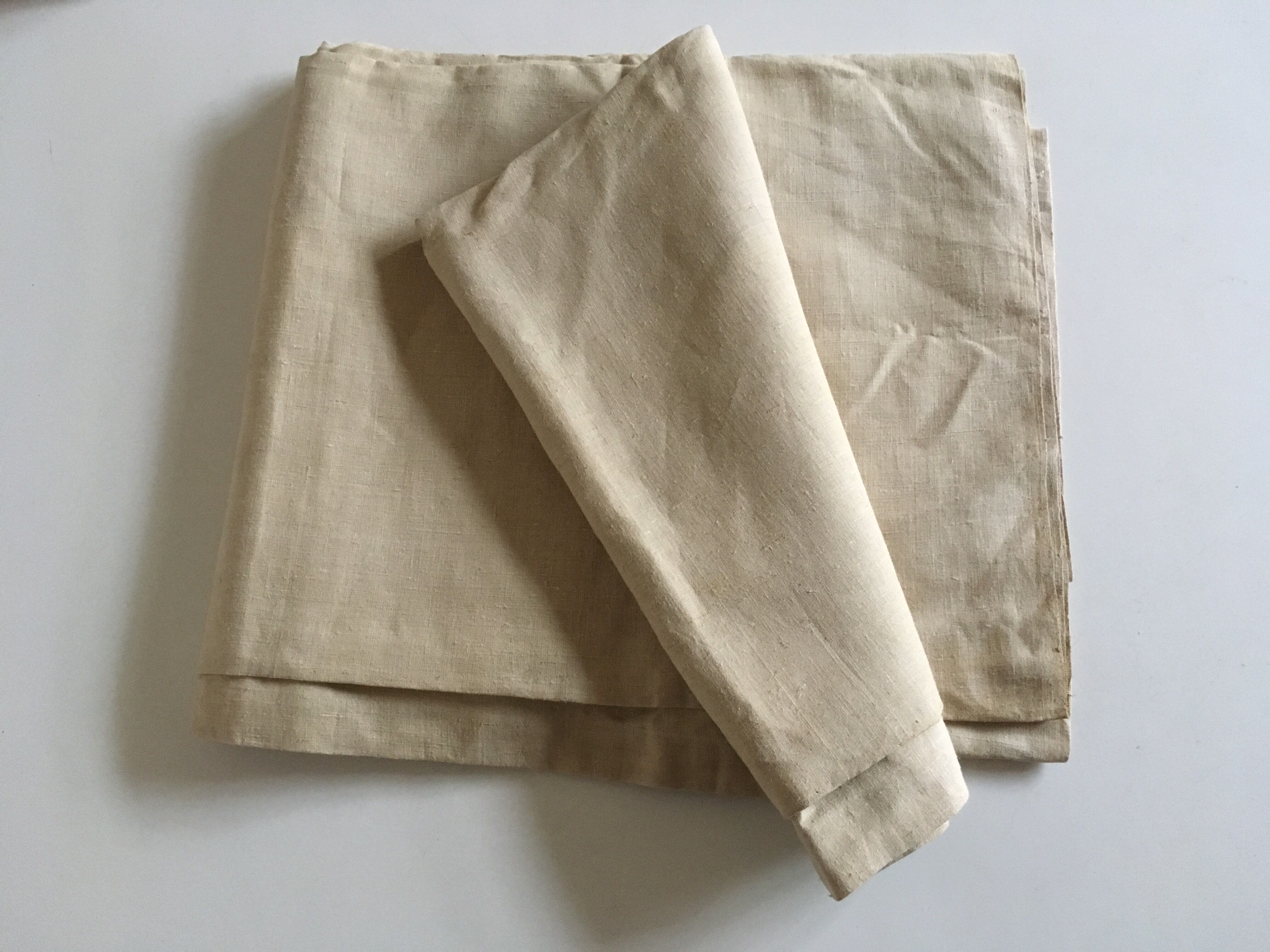 Gross linen tablecloth old