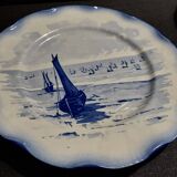 Sarreguemines earthenware plate with Marine decor late 19th century early 20th century