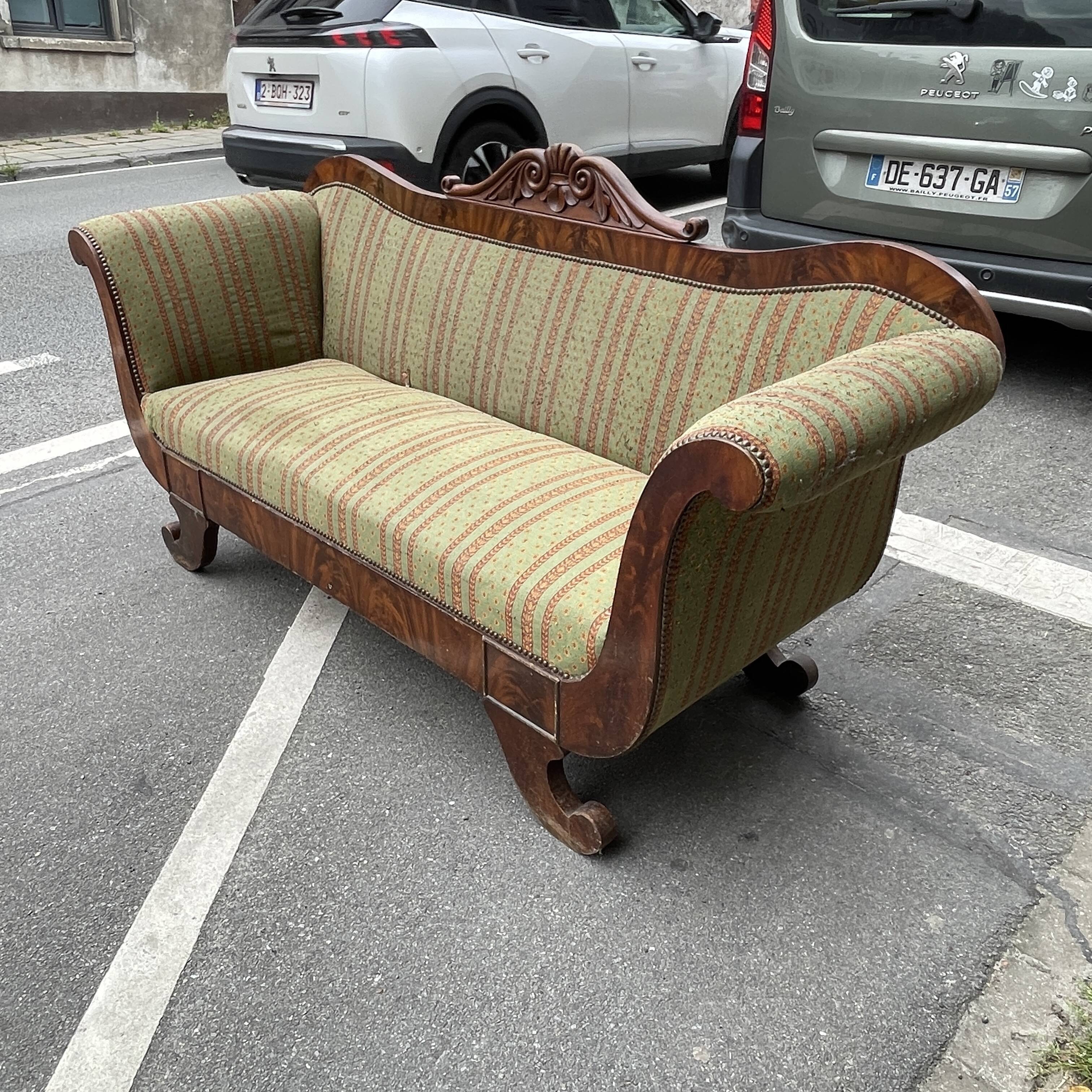Antique Charles X style 'Gondola' type sofa to be restored, 19th century