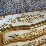 Italian chest of drawers