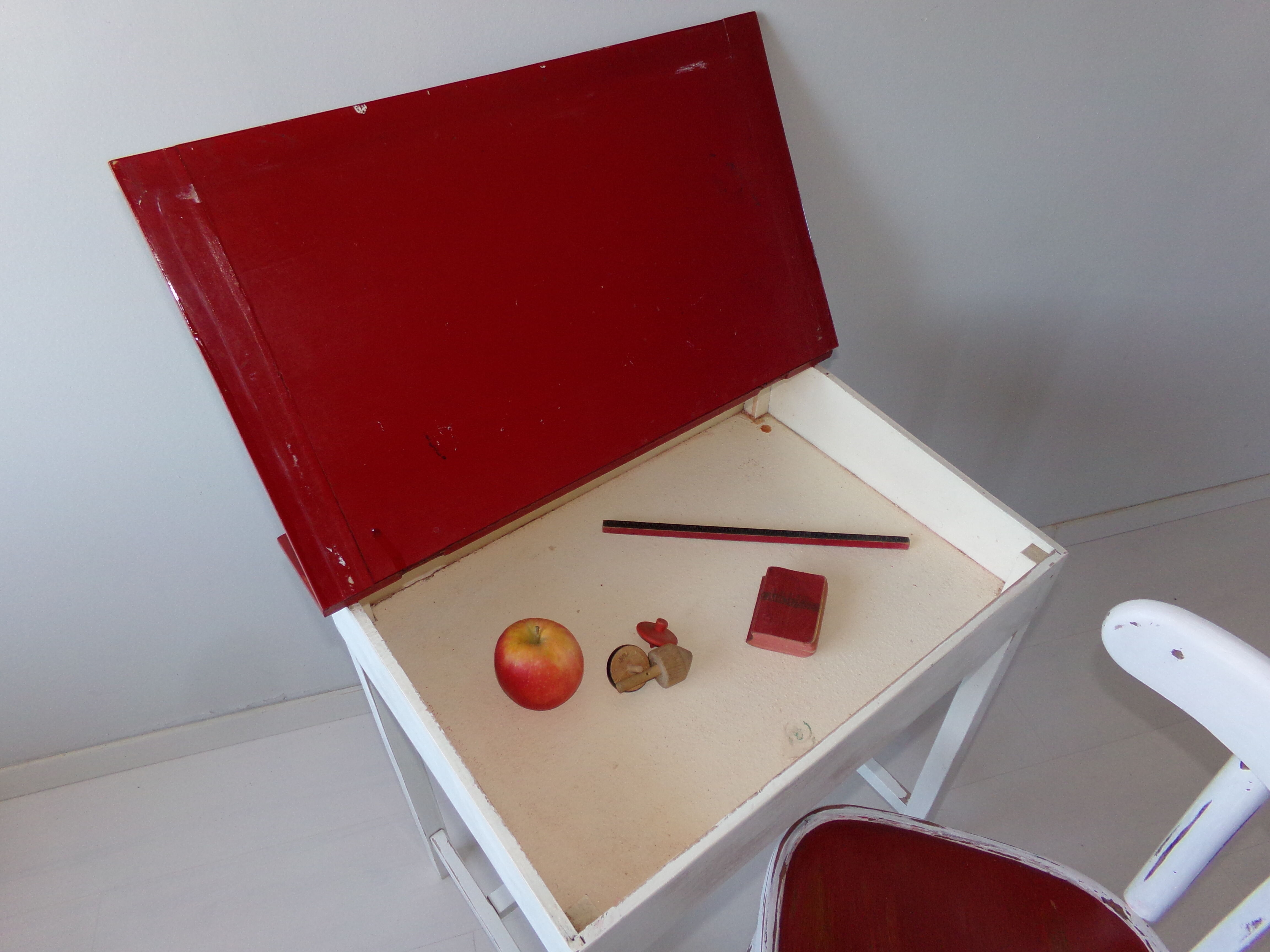 Children's desk with chair