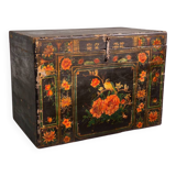 Illustrated Chinese wooden trunk with original patina (China, 1900) #26