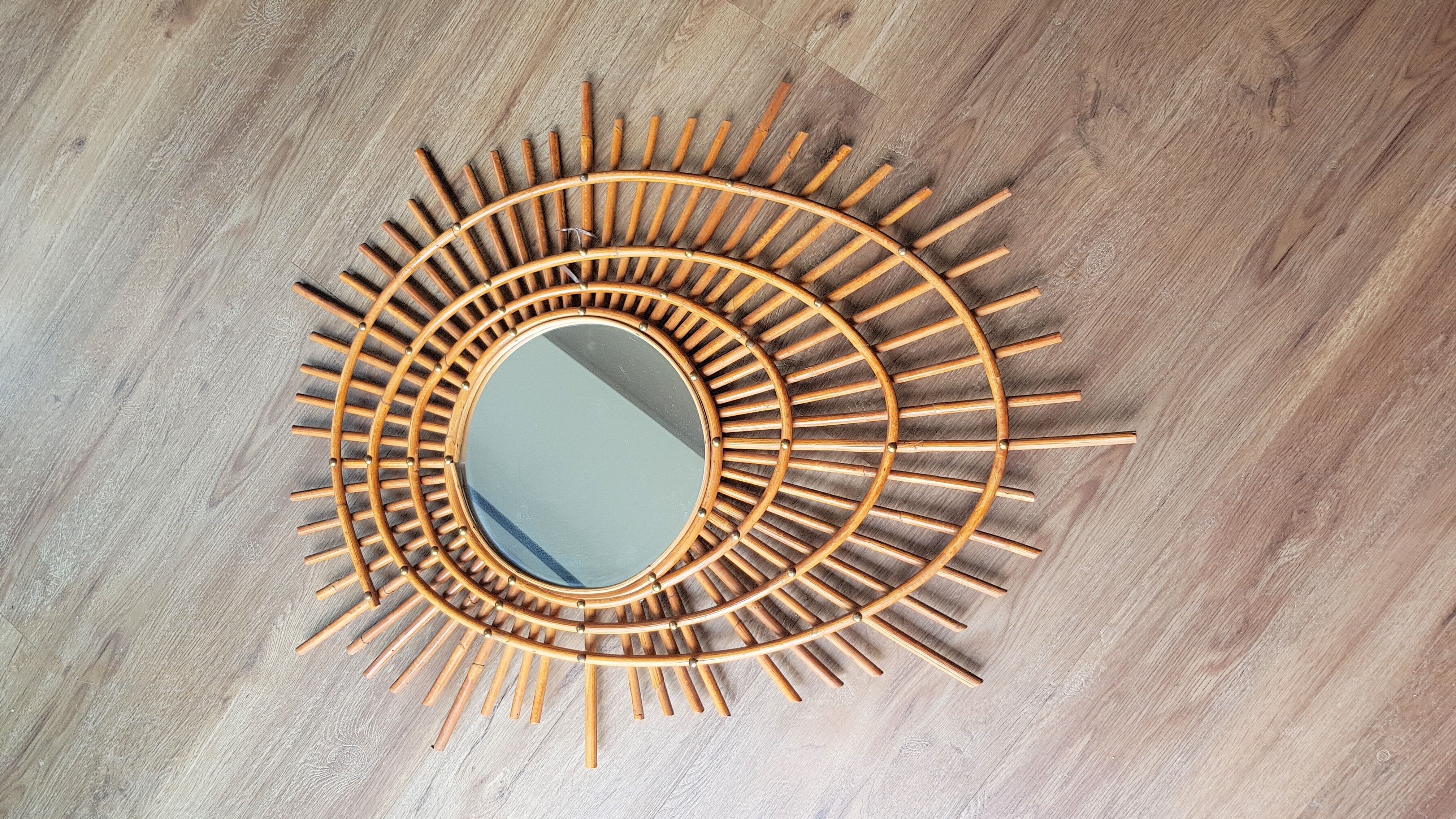 Mirror in rattan galaxy or ortf 80x61cm