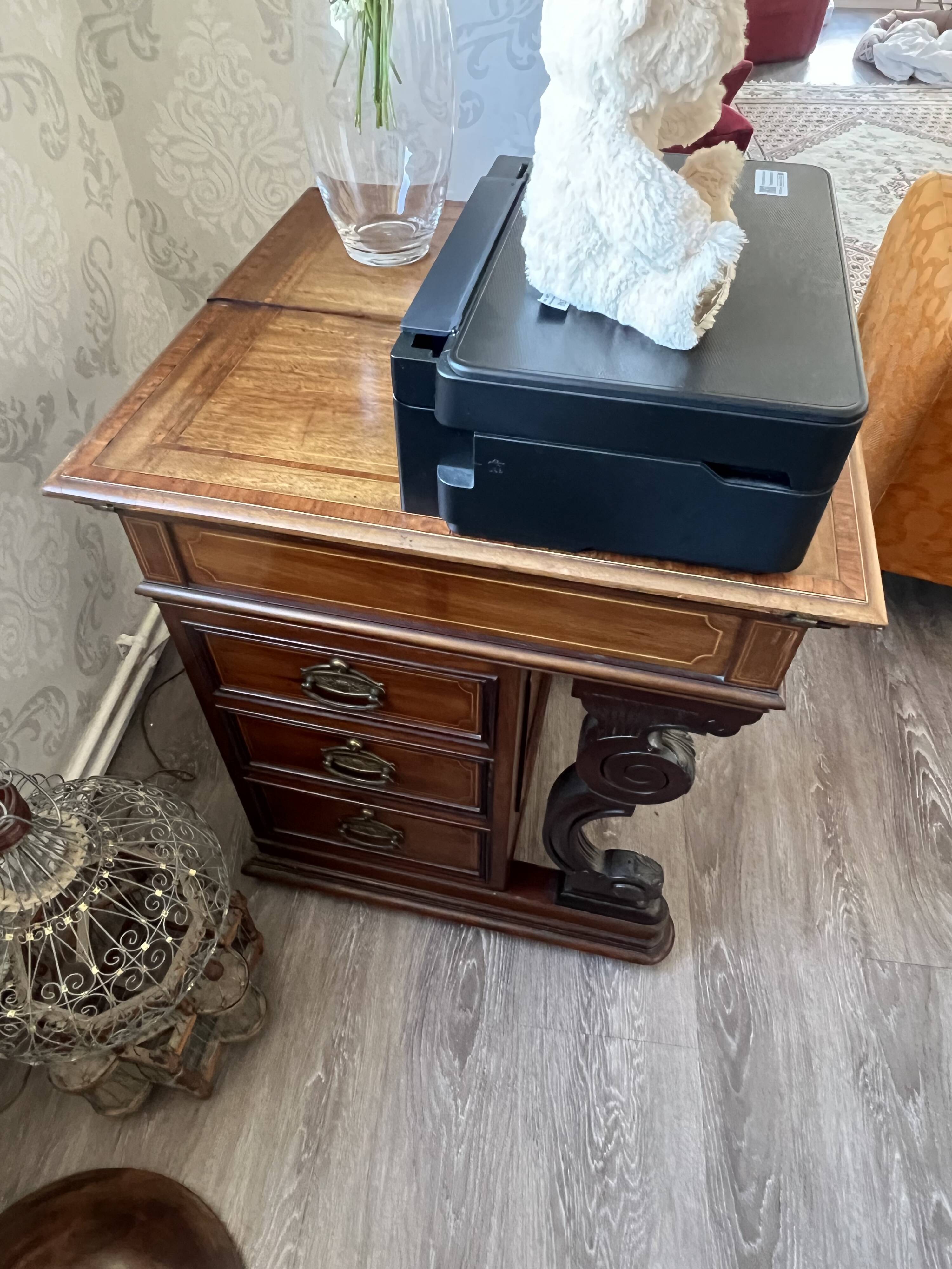 Naval office dating from the early 20th century