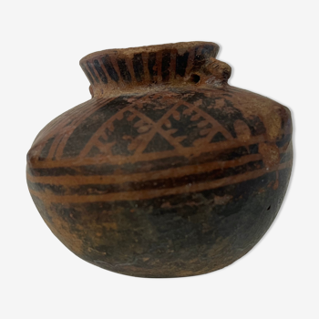 China pot from the Neolithic period Majiayao culture (-3300-2200 BC.C)