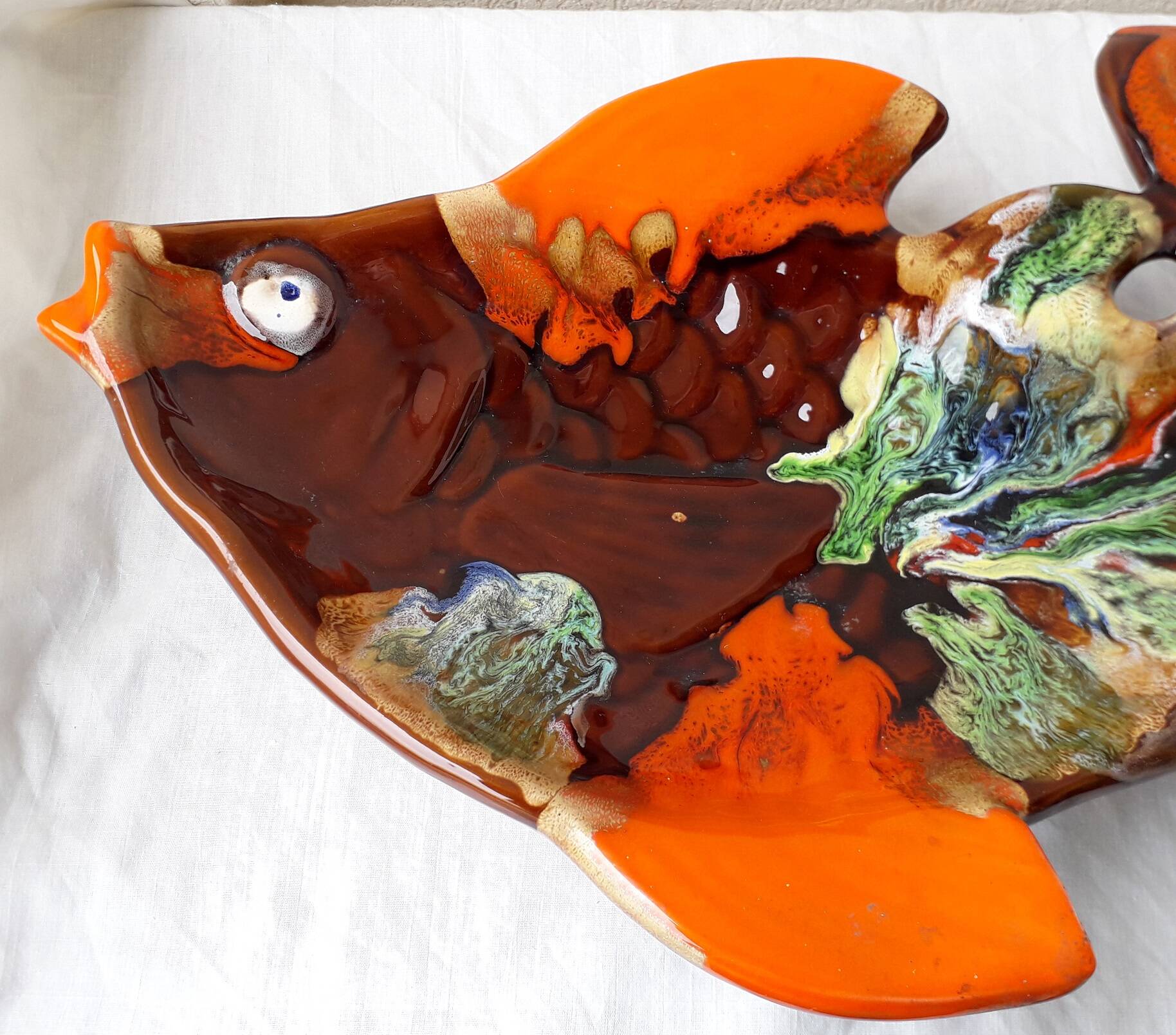 Plat poisson céramique