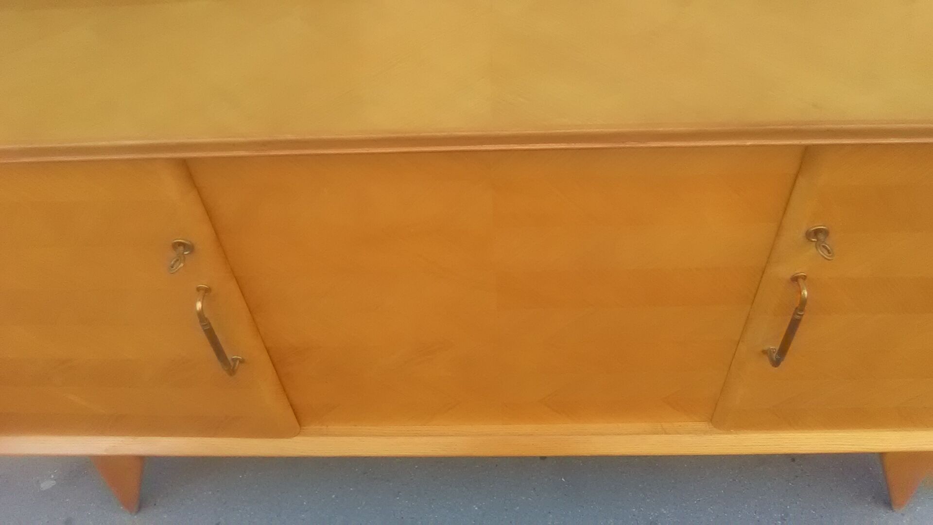 Vintage sideboard 1950 oak foot compass