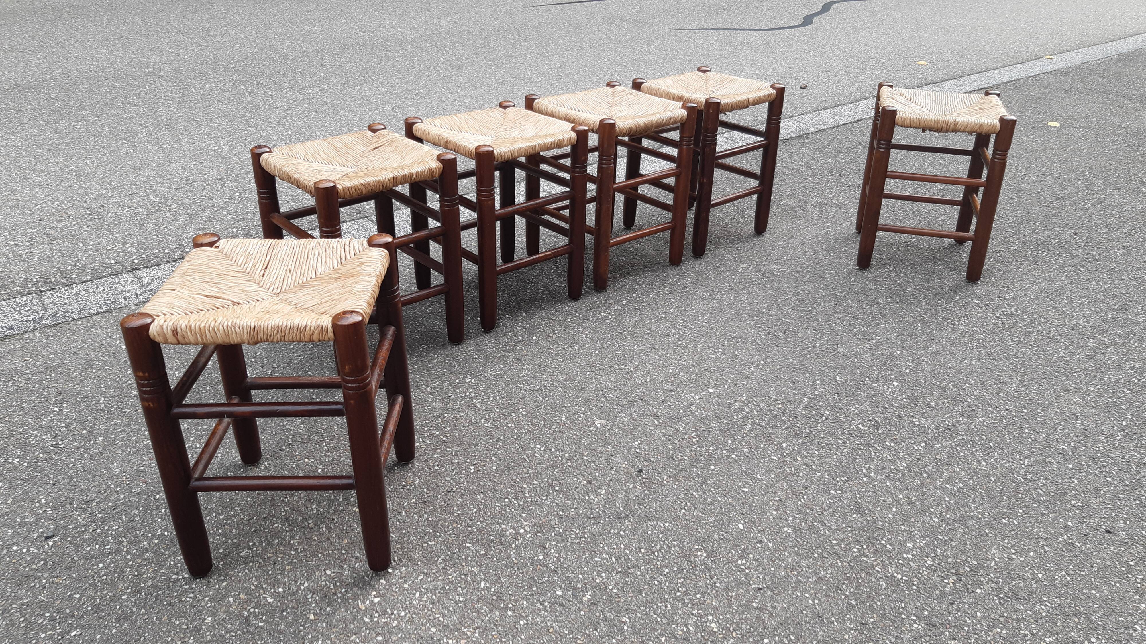 Set of 6 straw stools