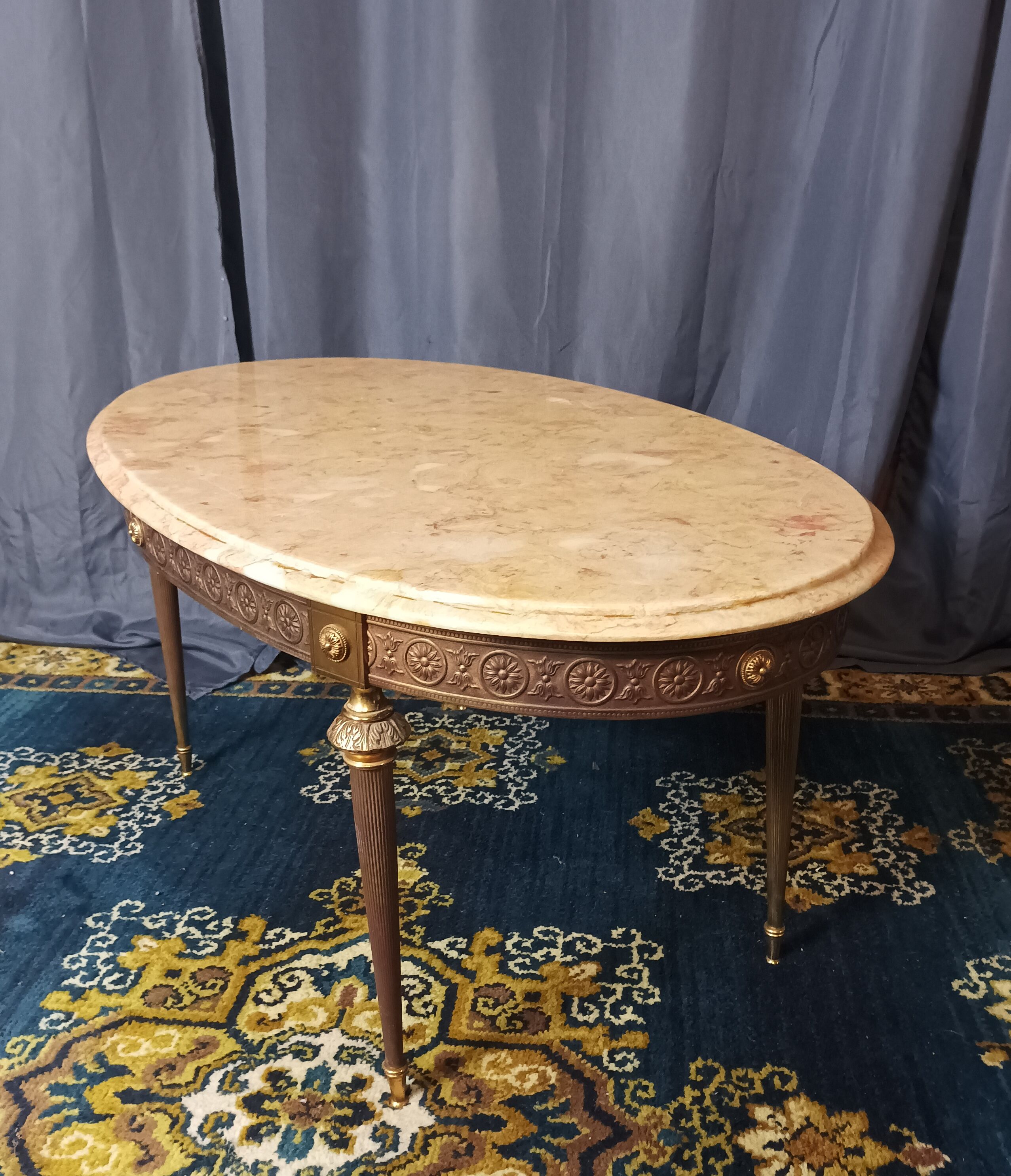 Coffee table in brass and marble 1960