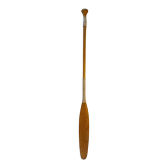Wooden paddle and cord - 168 cm