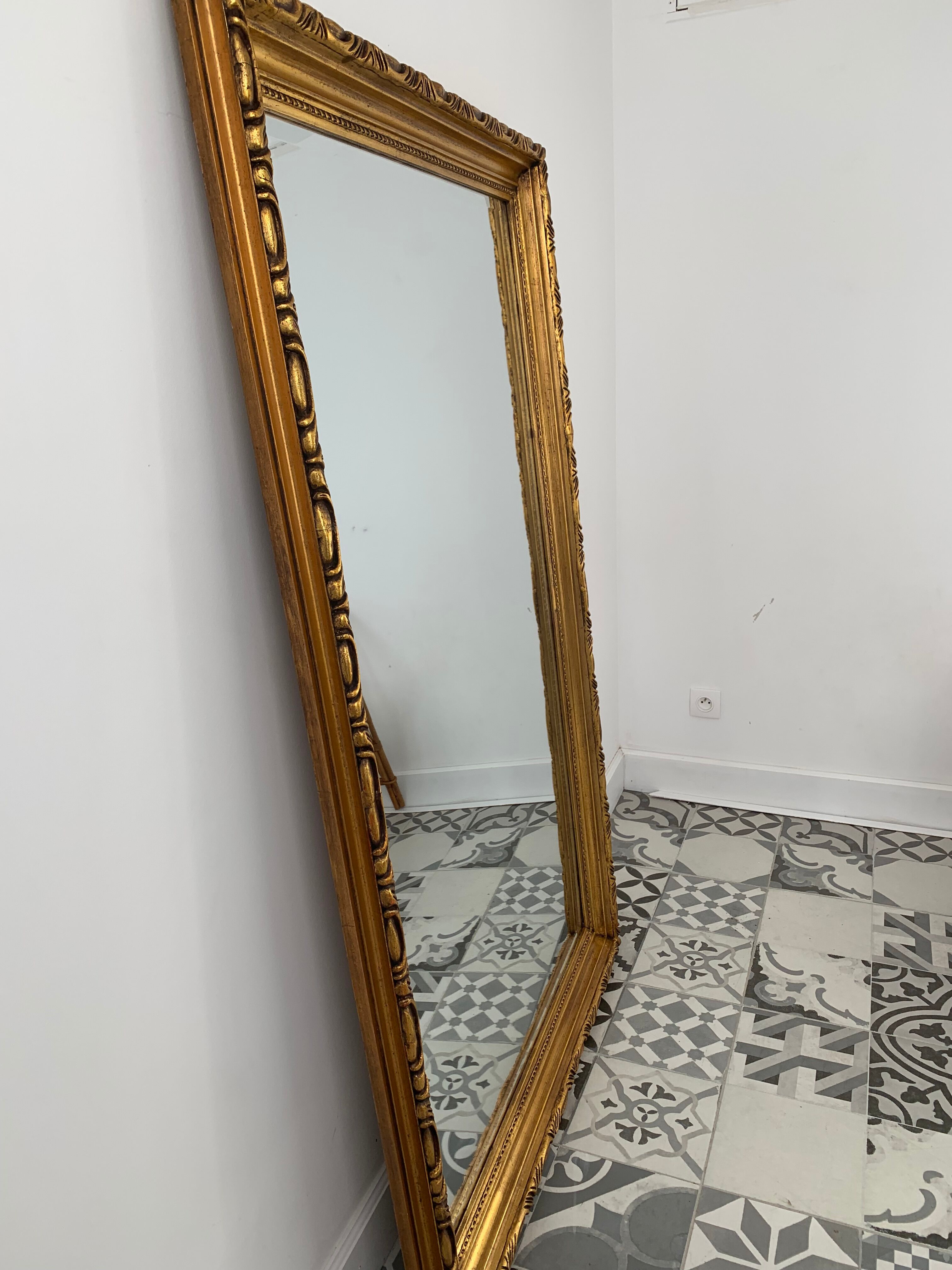 Old beveled mirror 159x99cm