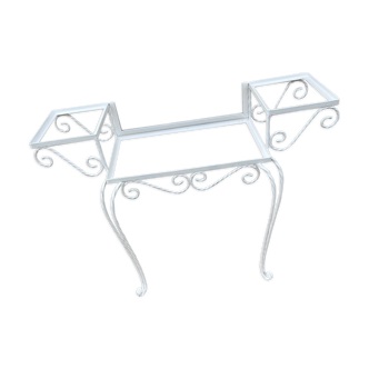 Planter, wrought iron plant holder