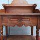 Meuble de toilette en noyer et merisier