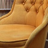 Gold velvet toad chair