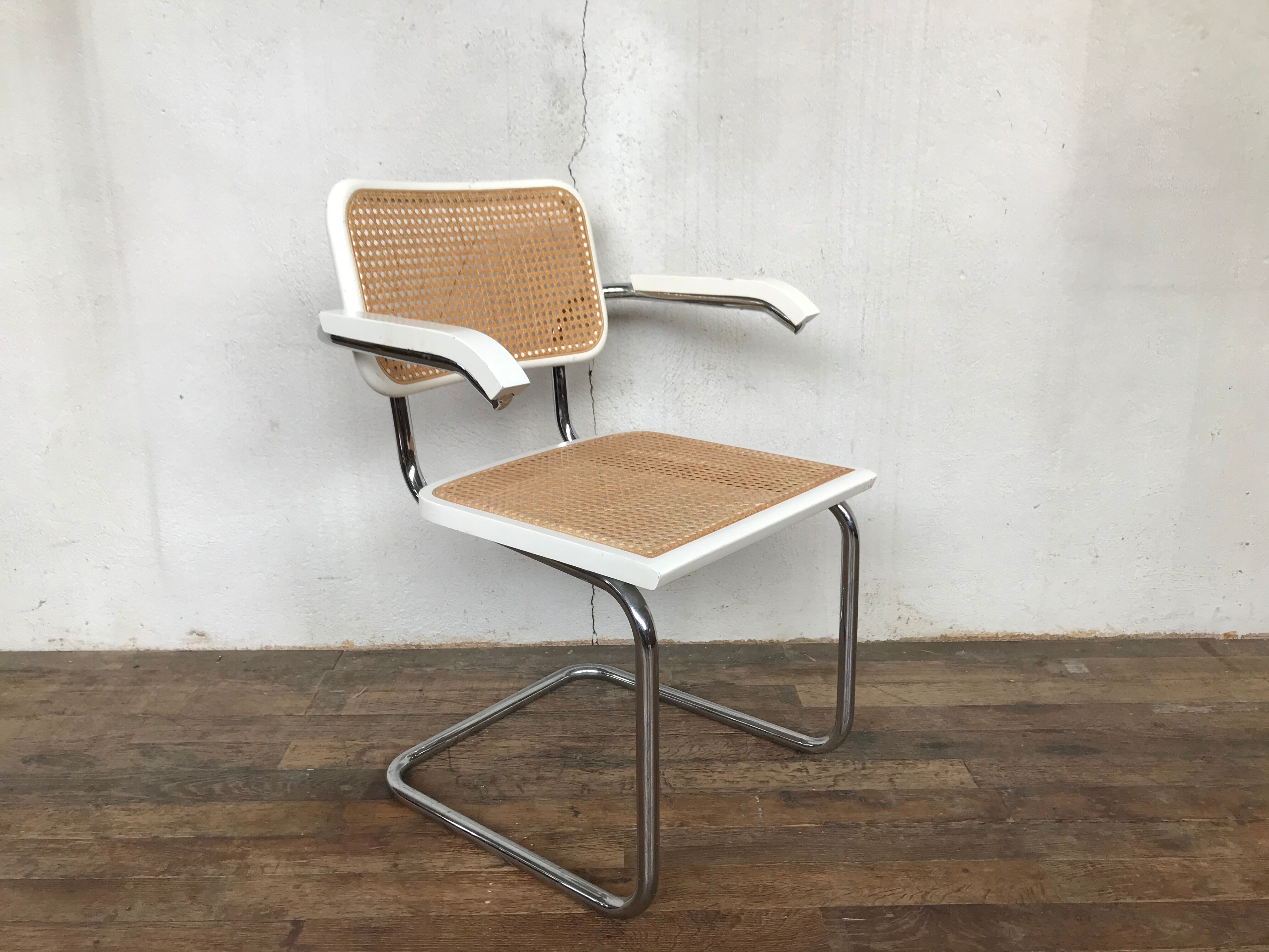 Pair of chairs Marcel Breuer