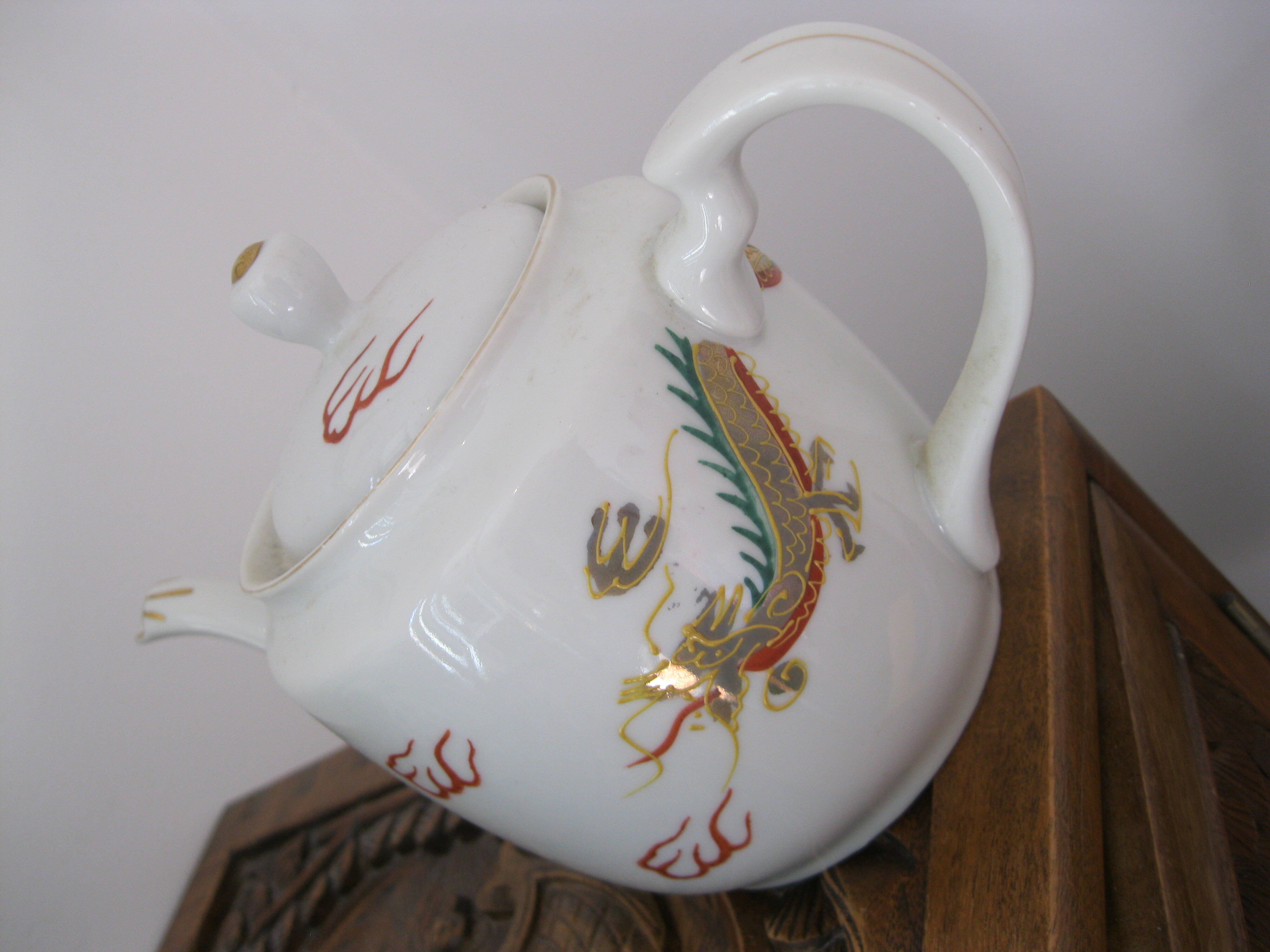 Asia geisha dragon porcelain tea set