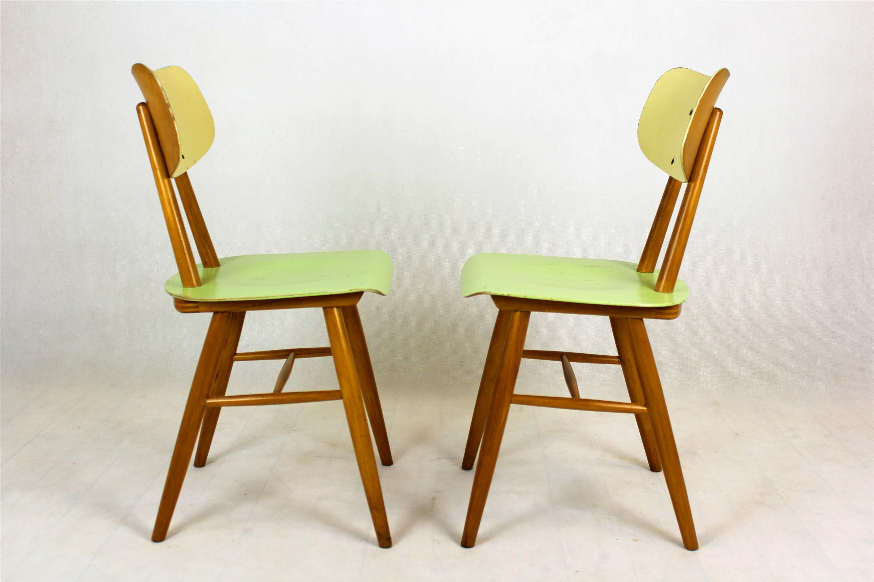 Set of 2 vintage wooden chairs from TON, 1960s