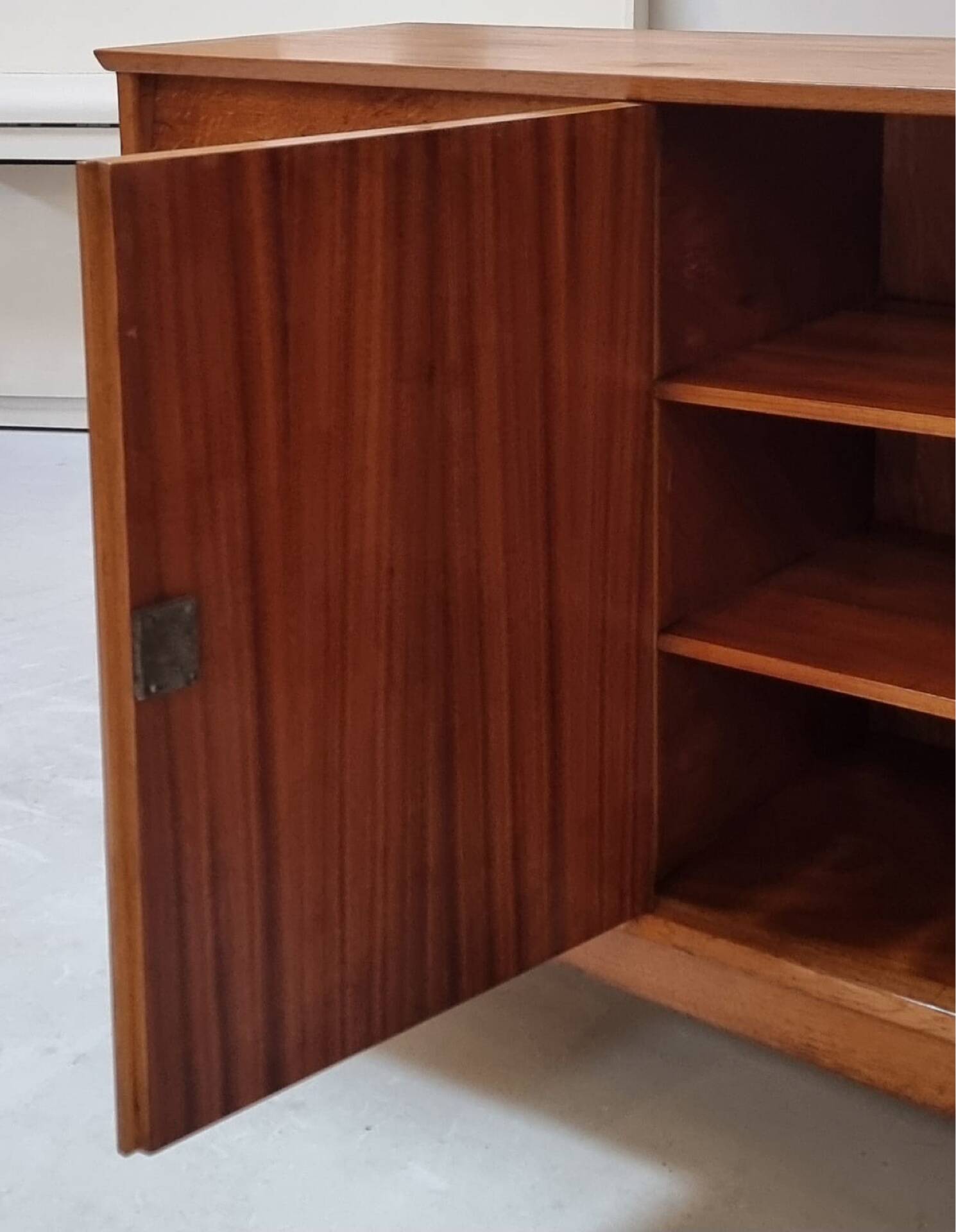 Mid-century buffet