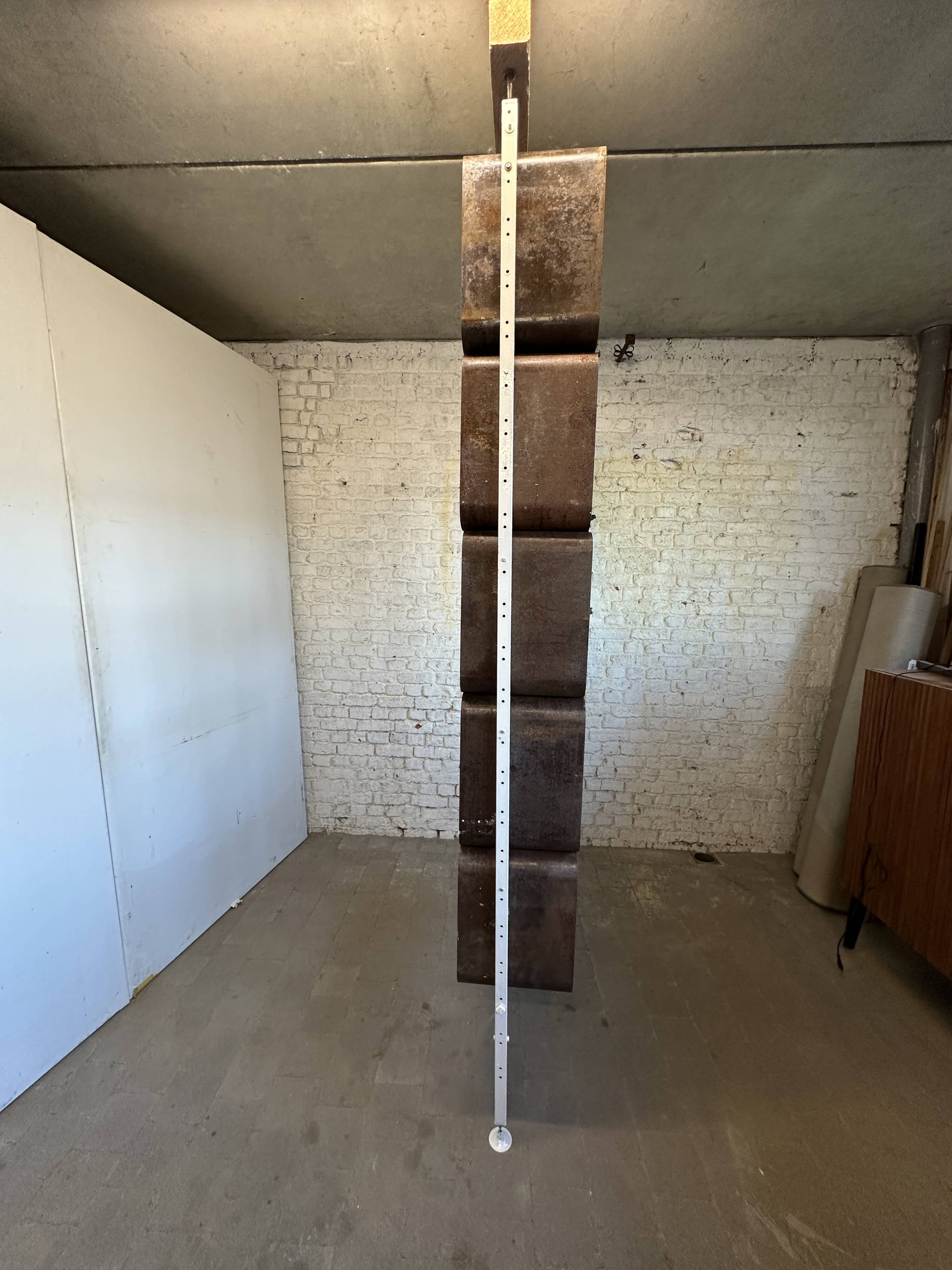 Wallunit roomdivider industry 1970