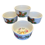 Set of 4 porcelain dishes from Paris