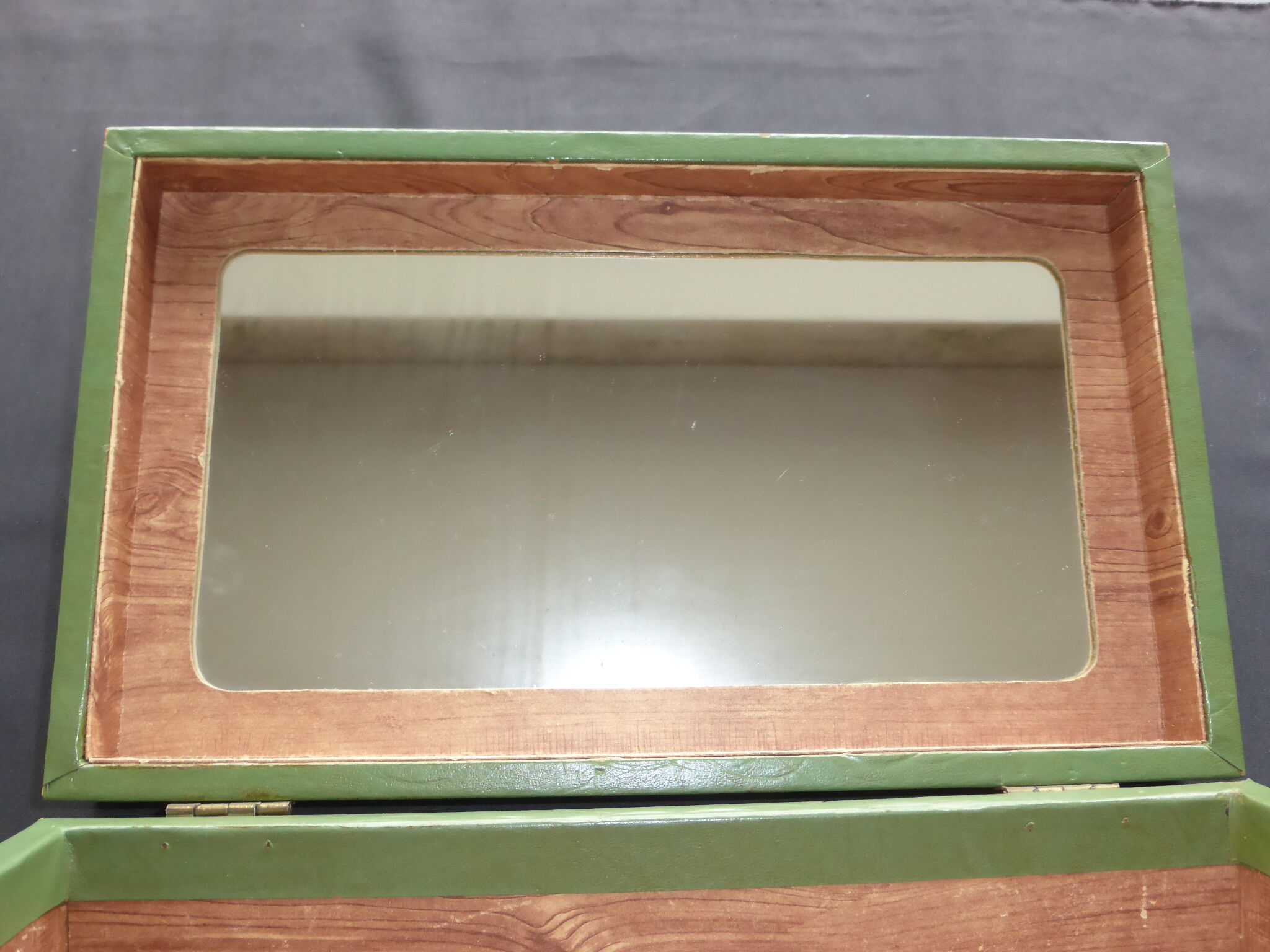 Vintage antique style box with interior mirror, barricini candies
