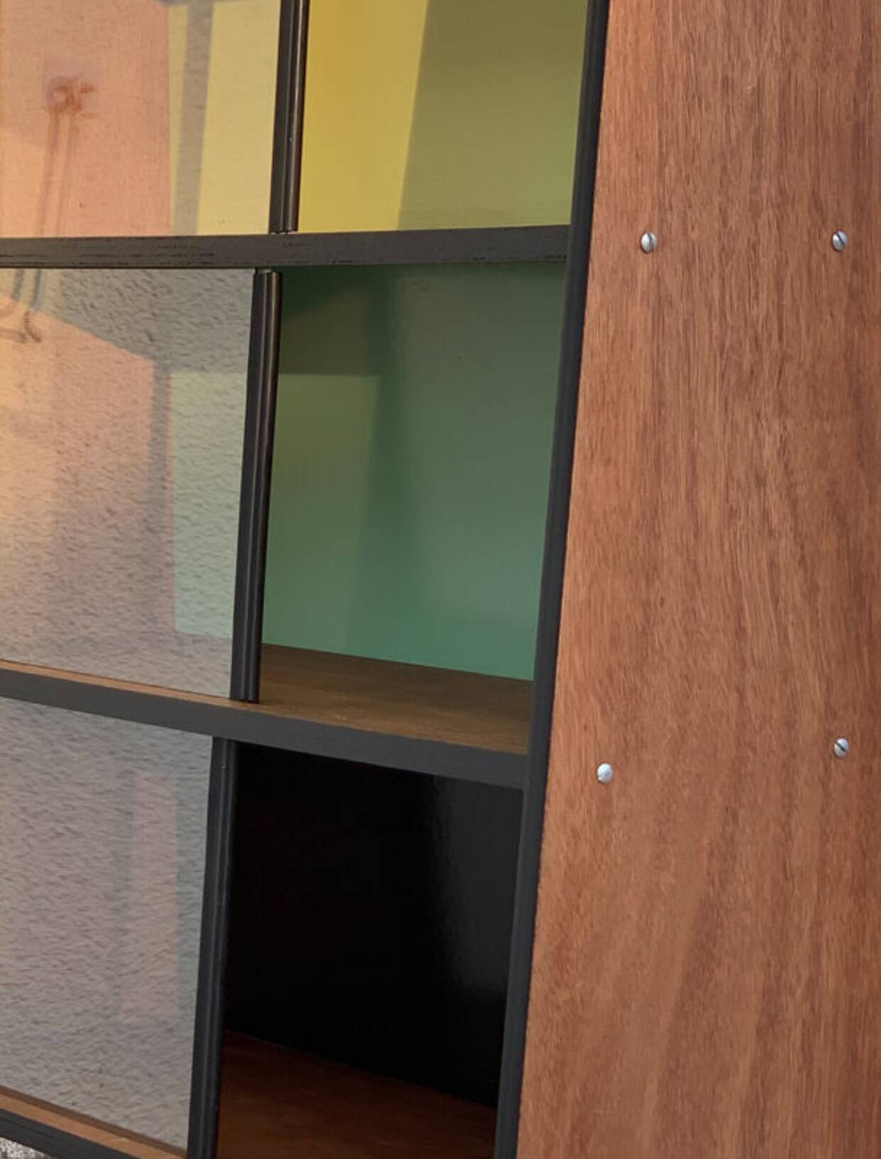 Bibliothèque vintage vitrée Alta 1950