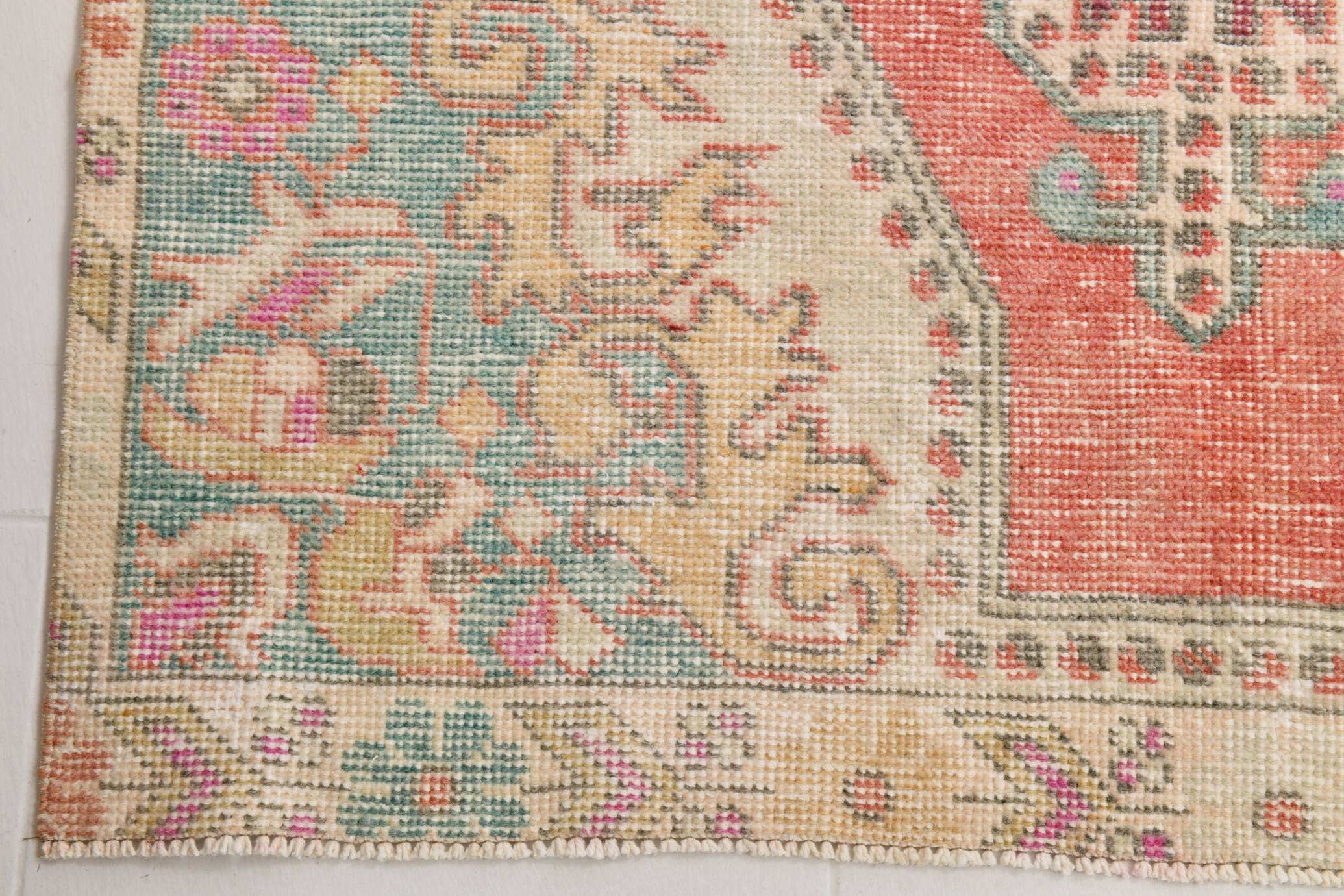 4x7 Red Madallion Turkish Rug 117x225Cm SK 22422
