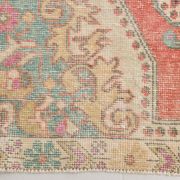 Tapis turc médaillon rouge