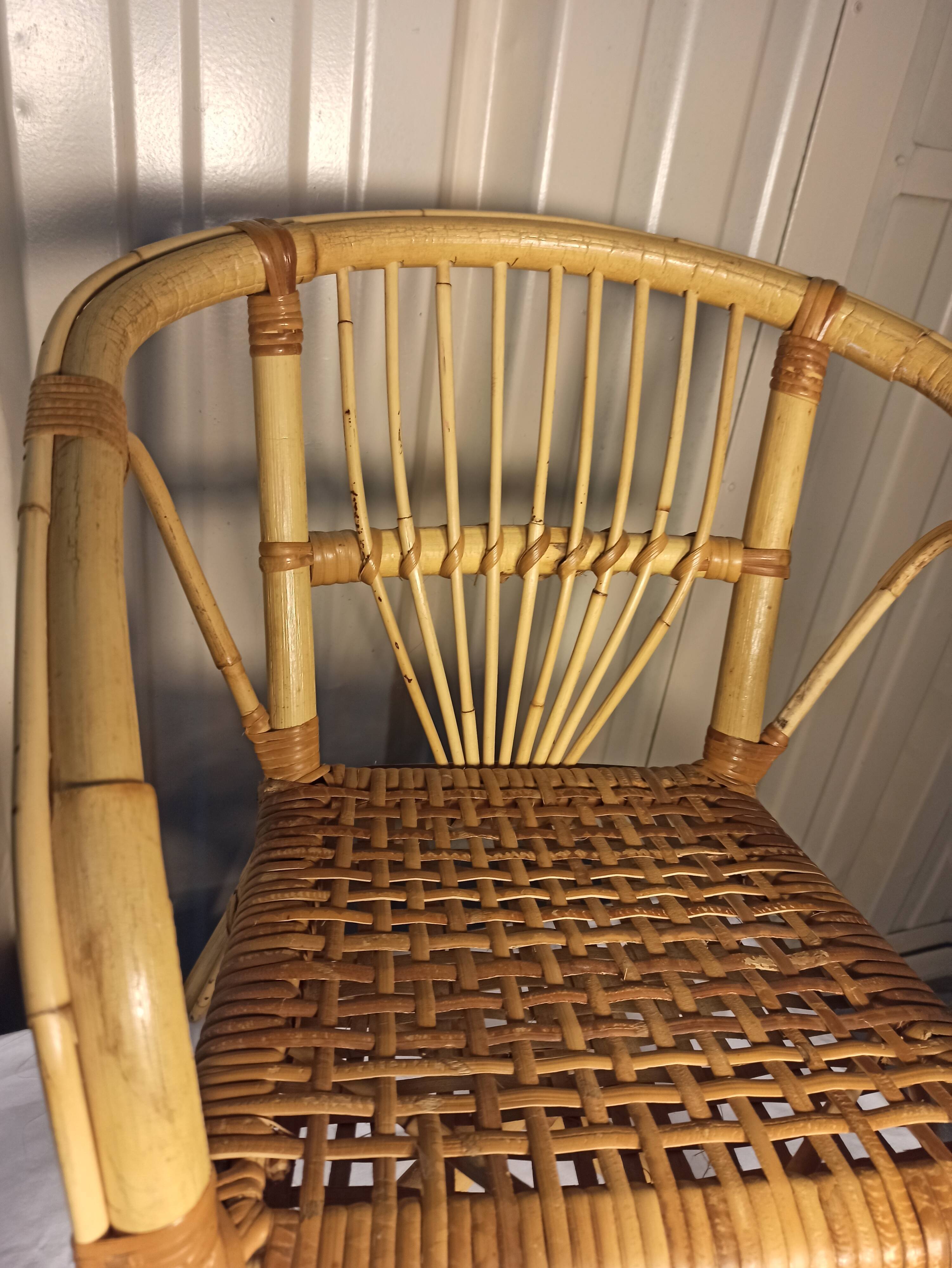 Fauteuil rotin enfant