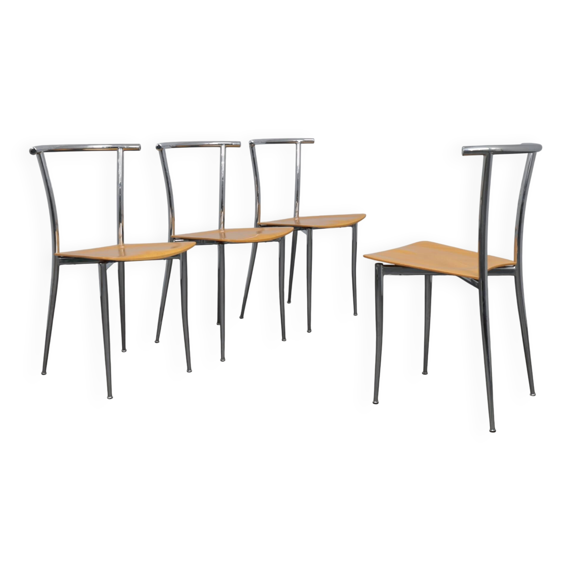 Ensemble rare de 4 chaises de salle à manger postmodernes par Segis, Italie, années 1990.