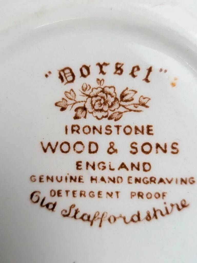 Small vintage English bowl Wood & Sons – Dorset model – Staffordshire