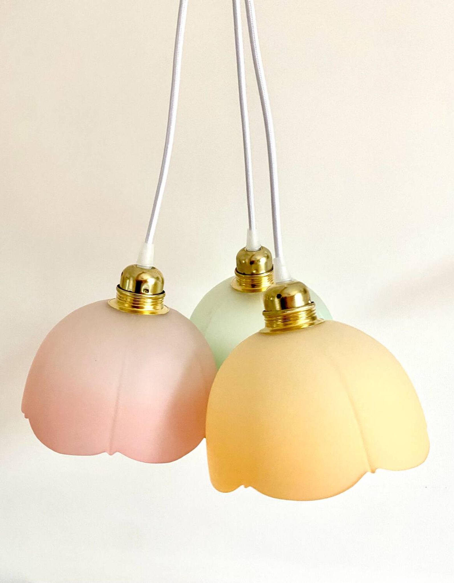 Set of 3 multicoloured hanging decorations