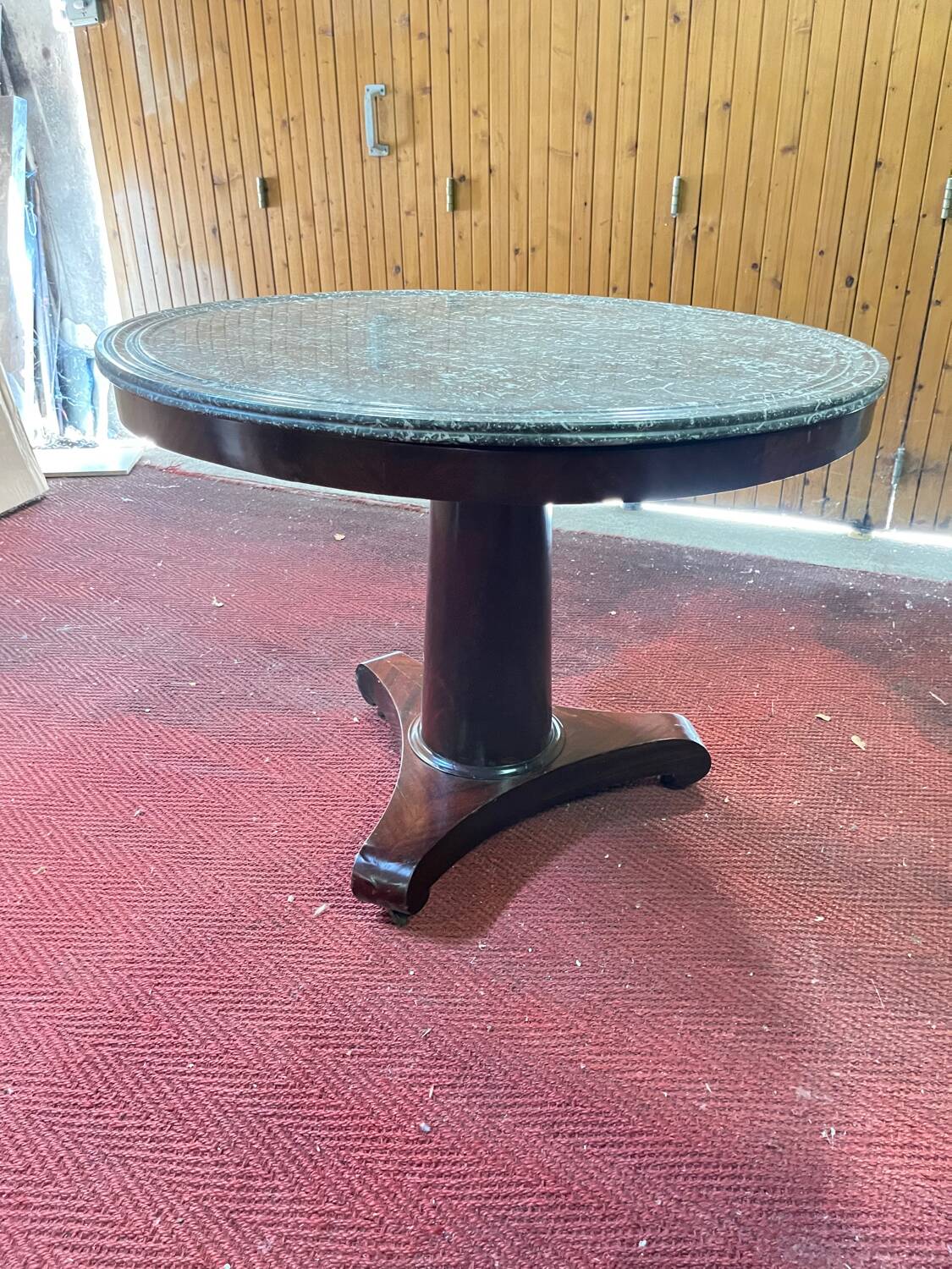 Empire pedestal table