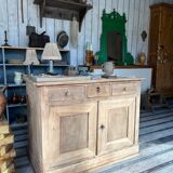 Small raw wood counter