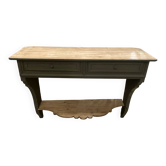 Old wooden console to be fixed.